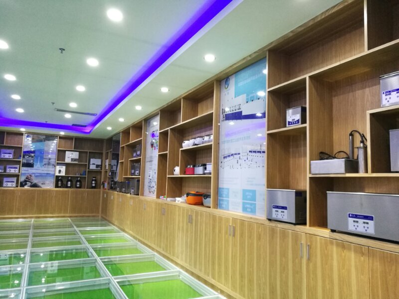 超聲波清洗設備生產廠家-專業超聲波清洗設備品牌潔盟